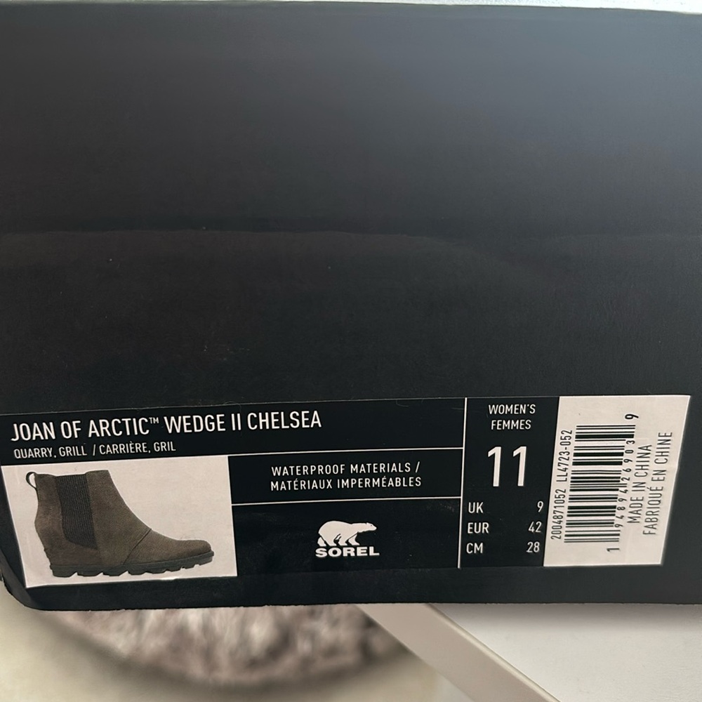New with tags and box Sorel Joan of Arc Wedge II Chelsea